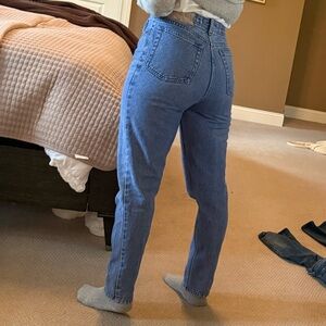 LA blues vintage Y2K 90’s straight leg jean